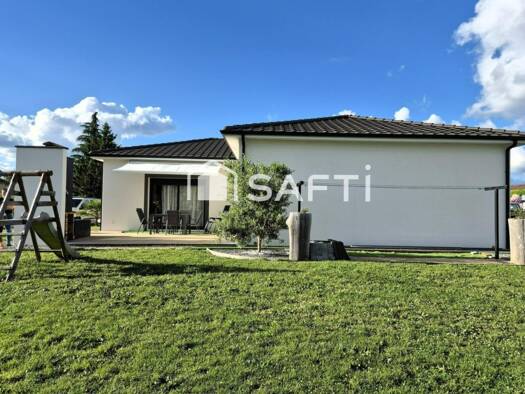 Maison de plain-pied à vendre 270 000 € 6 pièces 3 chambres 125 m² 1 160 m² de terrain Coursac 24430