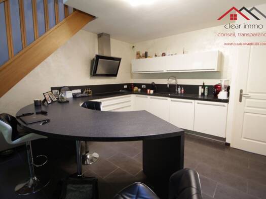 Duplex à vendre 125 000 € 4 pièces 3 chambres 97 m² Étage 2/2 Saint-Avold 57500