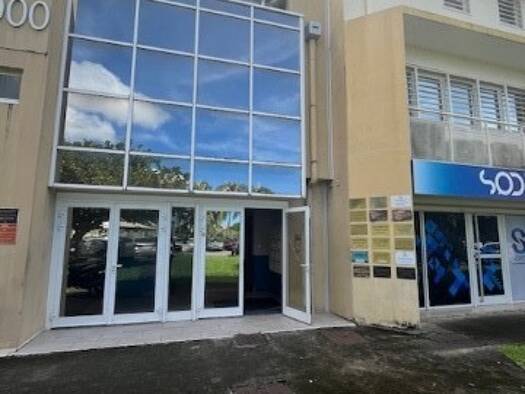 Espace bureau à louer 1 150 € 57,3 m² de bureaux divisible Fort-de-France 97200