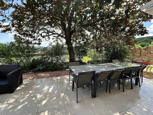 Maison à vendre 489 000 € 7 pièces 5 chambres 209 m² 4 197 m² de terrain Péronne 71260