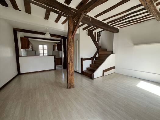 Appartement à vendre 175 000 € 3 pièces 2 chambres 58 m² RDC Saint Lazare Vernon 27200