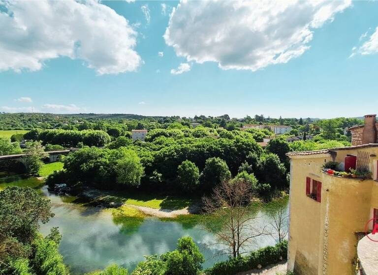 Maison à vendre 320 000 € 7 pièces 4<br/>chambres 196 m²<br/>superficie Saint Hippolyte du Fort 30170