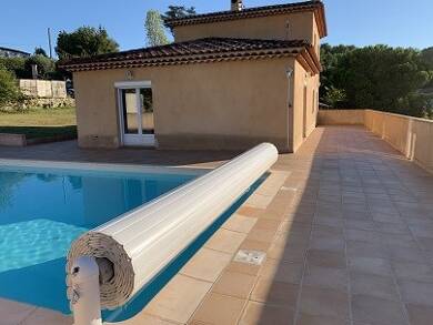 Appartement à louer 3 150 € 5 pièces 4 chambres 200 m² Mougins 06250