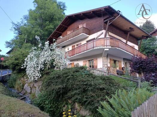 Chalet à vendre 2 950 000 € 8 pièces 1 chambre 223 m² 1 401 m² de terrain Megève 74120