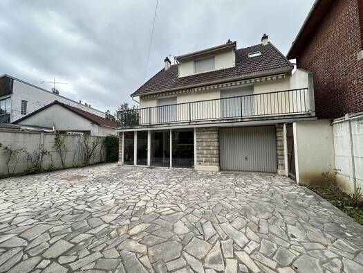 Maison à vendre 420 000 € 6 pièces 5 chambres 178 m² 400 m² de terrain Orly 94310