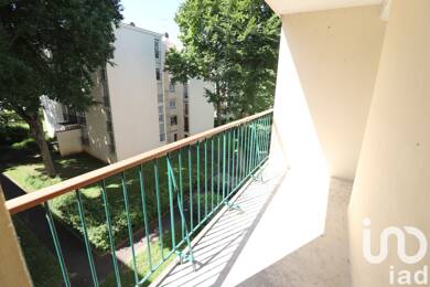 Appartement à vendre 129 000 € 3 pièces 2 chambres 60 m² Étage 3/4 Est Avon 77210