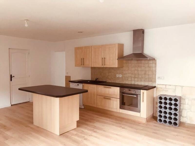 Maison à louer, 69m², VILLAZ