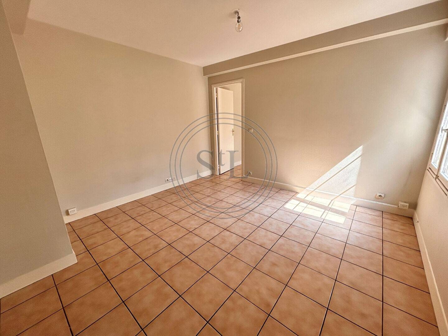 Maison à louer, 37m², VERSAILLES