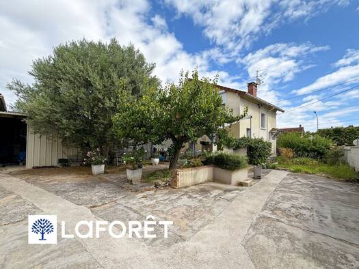 Maison à vendre 293 060 € 5 pièces 3 chambres 90 m² 490 m² de terrain Centre Ris-Orangis 91130
