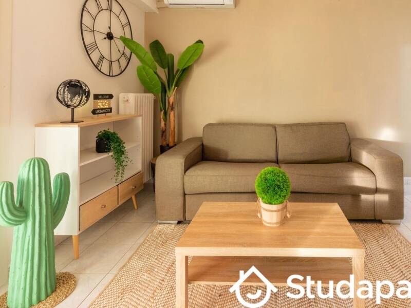 Maison à louer, 30m², ANTIBES