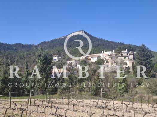 Terrain constructible à vendre 219 000 € 900 m² de terrain Lauret 34270