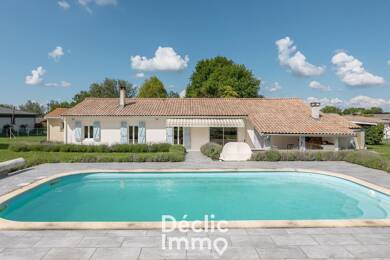 Maison de plain-pied à vendre 375 000 € 5 pièces 3 chambres 115 m² 5 000 m² de terrain Bonnetan 33370