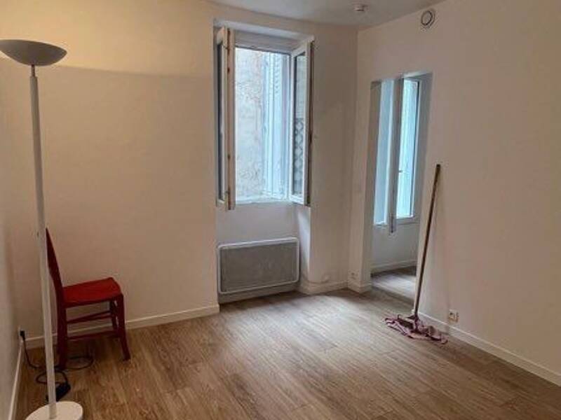 Maison à louer, 18m², PARIS 14E
