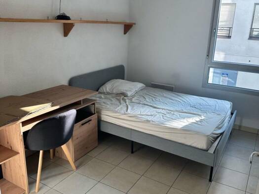 Colocation à louer - logement étudiant 500 € 1 pièce 63 m² 1er étage Nantes 44000