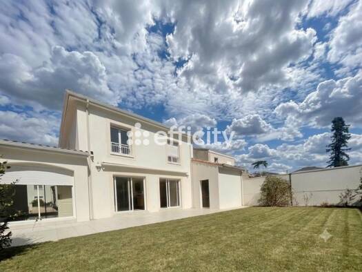 Maison de ville à vendre 695 000 € 6 pièces 5 chambres 155 m² 360 m² de terrain La Glacière-Labatut Mérignac 33700