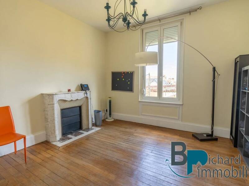 Maison à vendre, 122m², LAON