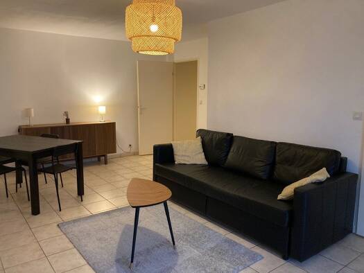Appartement à louer - Première occupation 625 € 3 pièces 2 chambres 62 m² RDC/3 Europe-Remicourt Saint-Quentin 02100
