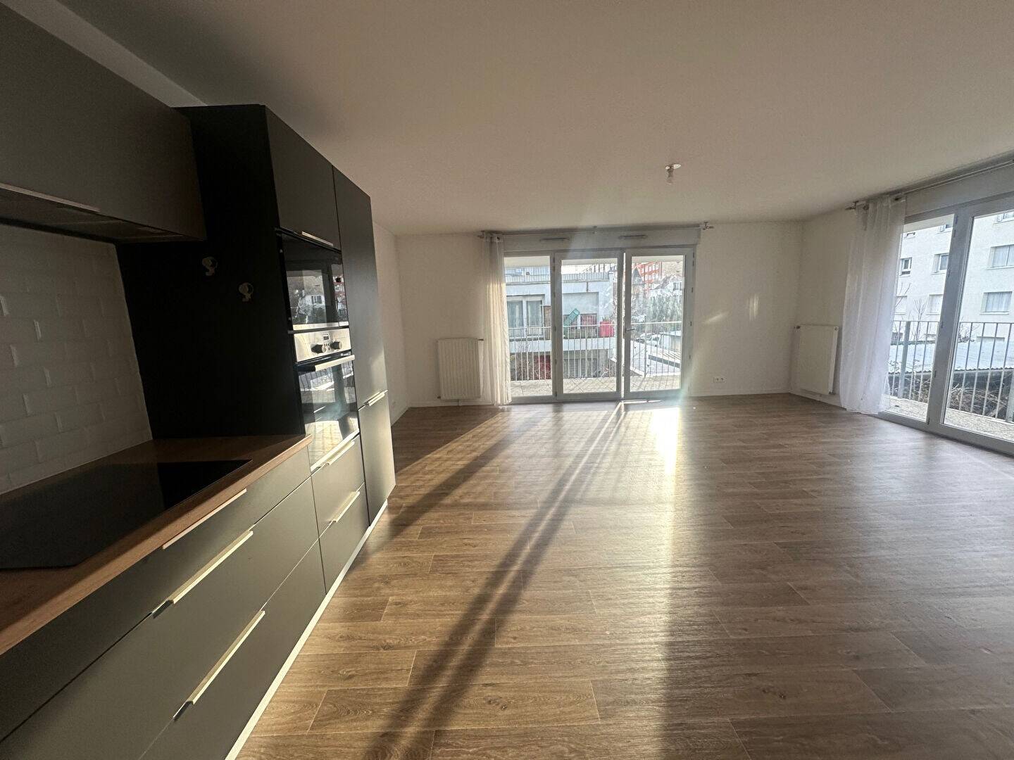 Maison à louer, 72m², NANTERRE