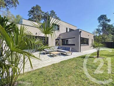 Maison à vendre 840 000 € 8 pièces 6 chambres 240 m² 1 538 m² de terrain Arbonne la Foret 77630