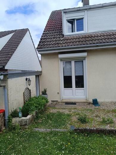 Maison à louer 850 € 4 pièces 3 chambres 81 m² Escaudoeuvres 59161