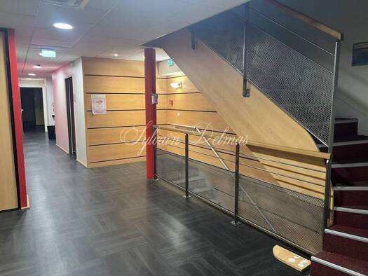Immeuble à vendre 890 000 € 450 m² Centre Tours 37000
