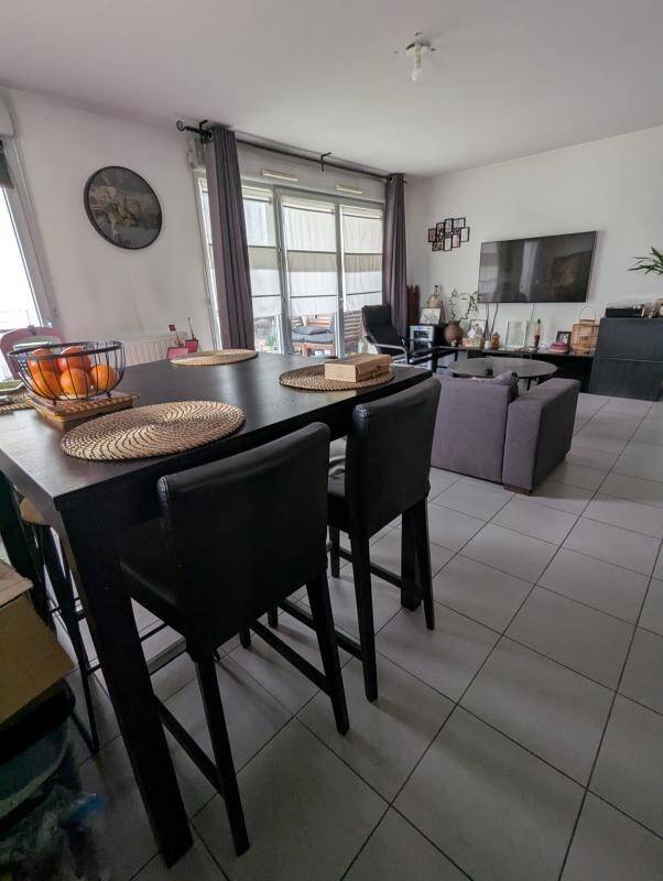 Maison à louer, 60m², VAULX EN VELIN
