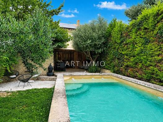 Maison à vendre 309 000 € 4 pièces 3 chambres 98 m² 301 m² de terrain Centre Ville Cavaillon 84300