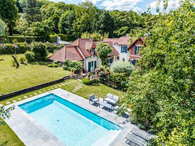 Maison à vendre 1 595 000 € 8 pièces 6 chambres 212,6 m² 1 321 m² de terrain Les Coteaux de Seine Louveciennes 78430