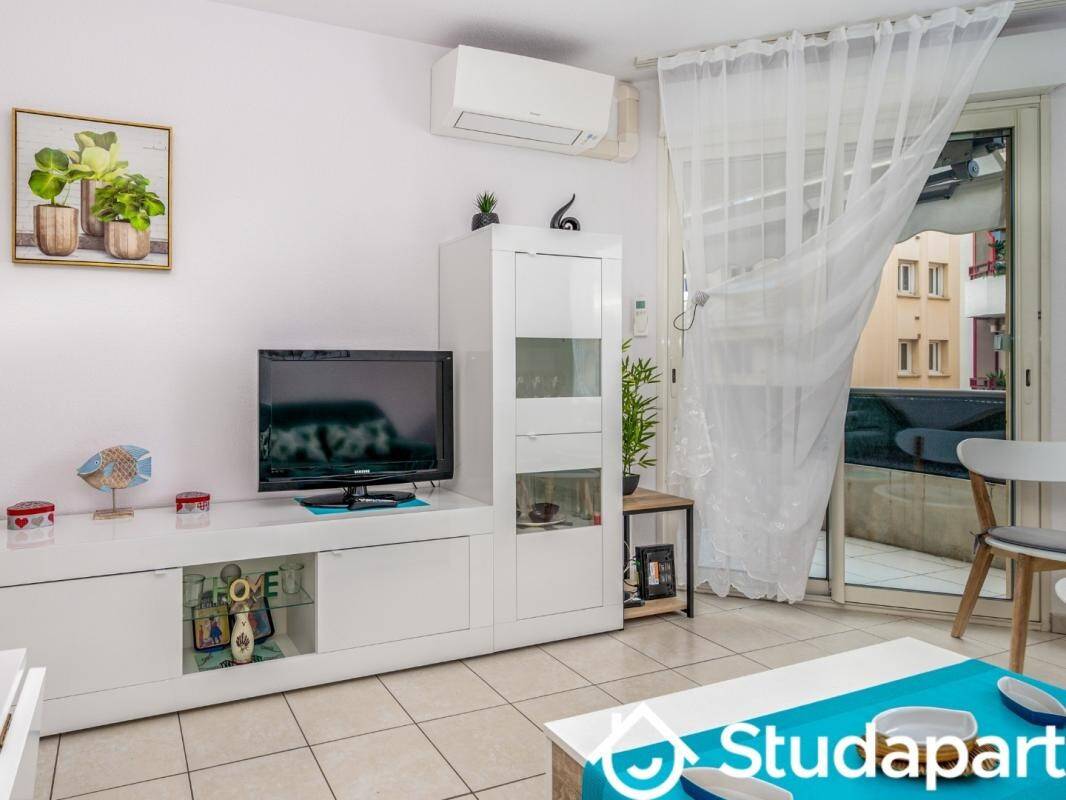 Maison à louer, 57m², CANNES