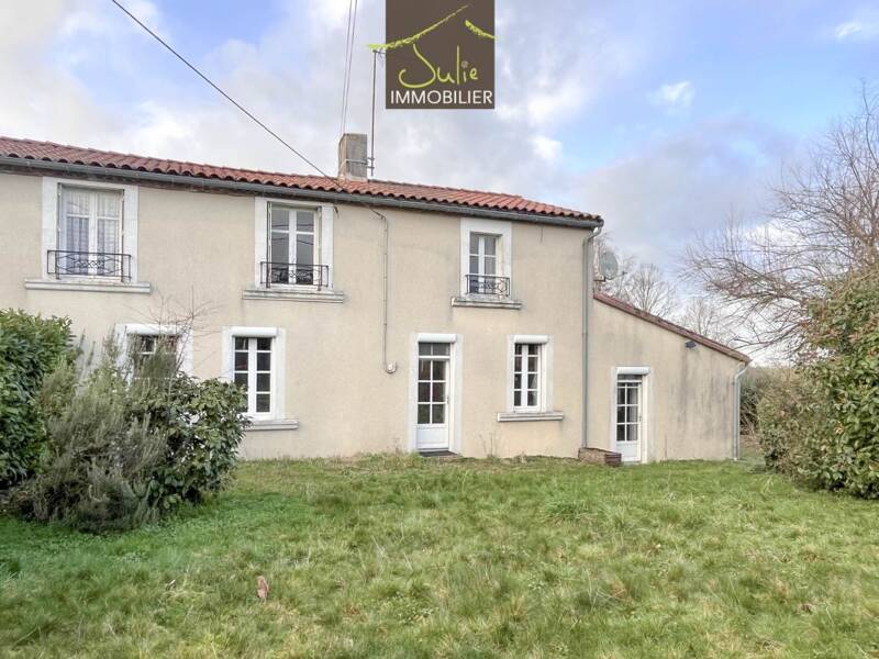 Maison à vendre, 160m², BRESSUIRE