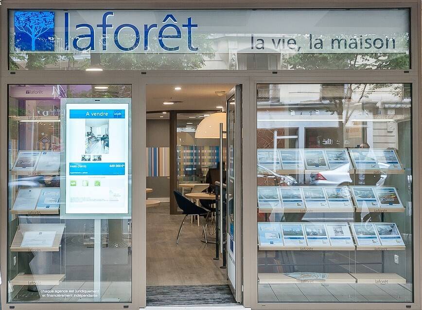 LAFORET CONVENTION