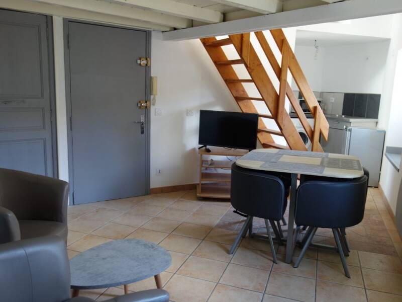Maison à louer, 22m², EYGUIERES