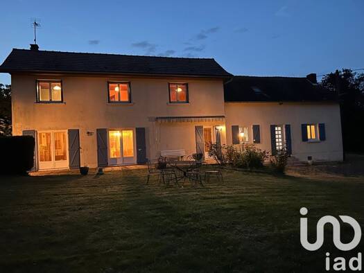 Maison à vendre 222 000 € 5 pièces 4 chambres 198 m² Glandon 87500