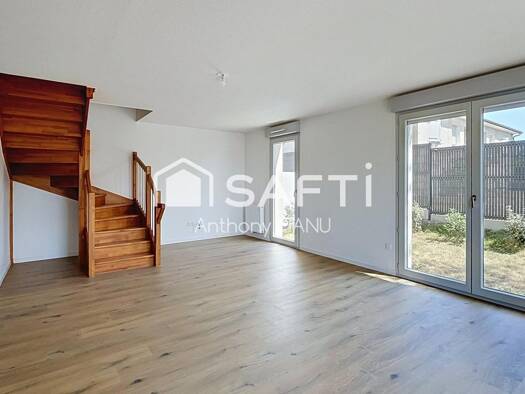 Maison à vendre 430 500 € 4 pièces 3 chambres 90 m² 184 m² de terrain Centre Ville Blanquefort 33290