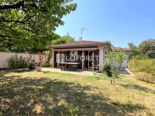 Maison de plain-pied à vendre 370 000 € 4 pièces 3 chambres 151 m² 998 m² de terrain Chessy 69380