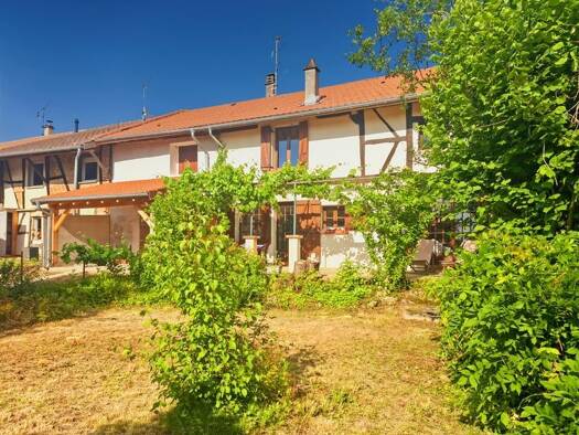 Maison à vendre 184 000 € 5 pièces 3 chambres 141 m² 367 m² de terrain Beaupont 01270