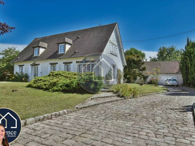 Maison à vendre, 161m², NOGENT LE ROI