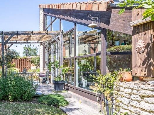 Maison à vendre 299 000 € 6 pièces 5 chambres 134 m² 703 m² de terrain Sainte Pezenne Niort 79000