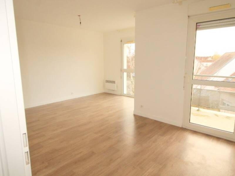 Maison à louer, 46m², PONT SAINTE MARIE