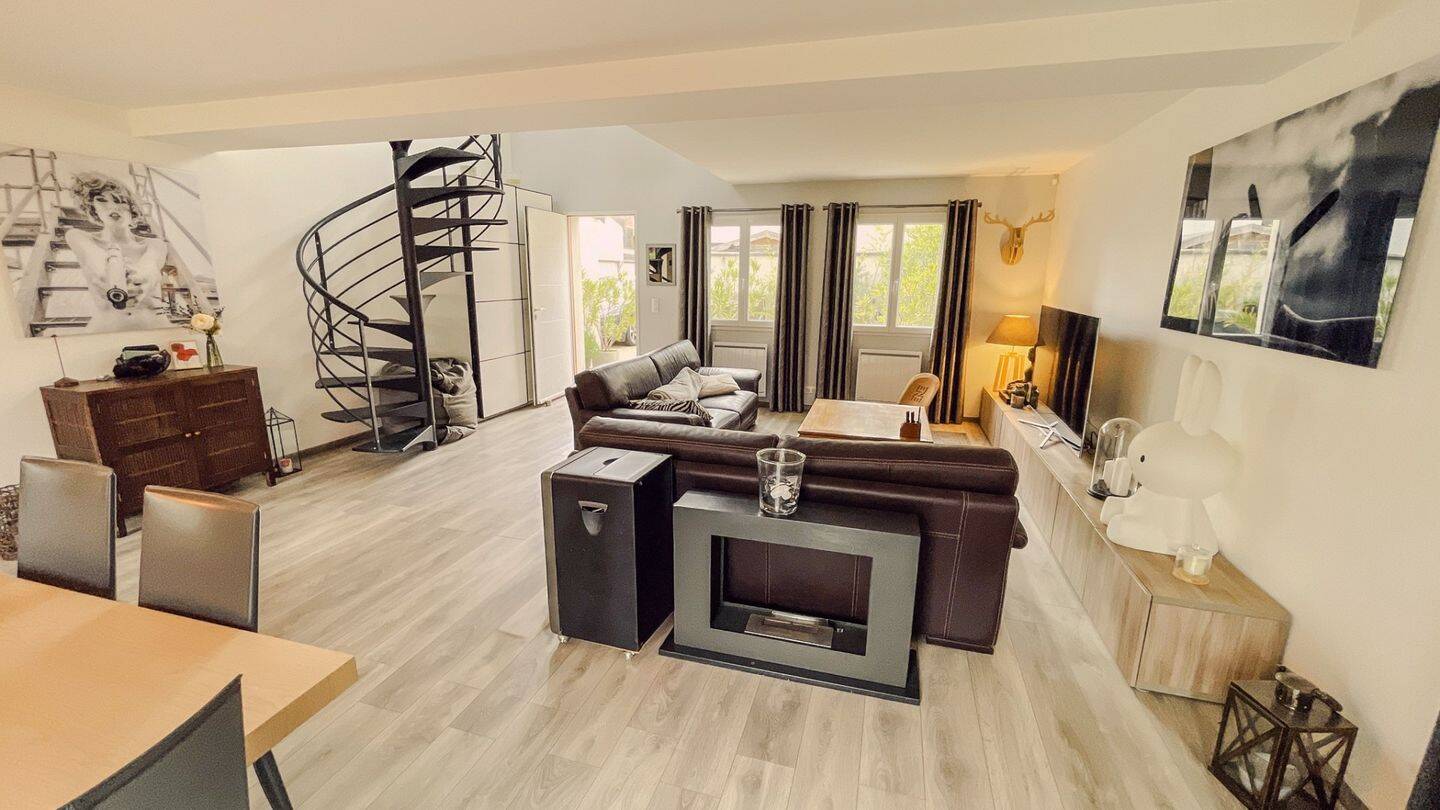 Maison à vendre, 150m², NANTERRE
