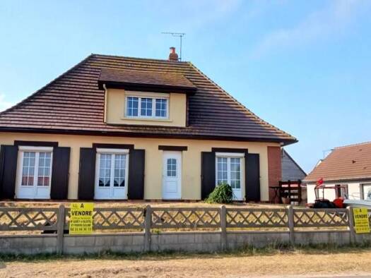 Maison à vendre 284 580 € 6 pièces 3 chambres 131 m² 455 m² de terrain Pirou 50770