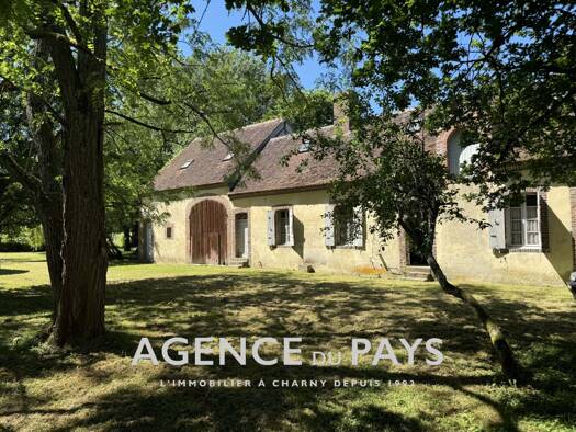 Ferme à vendre 169 000 € 6 pièces 4 chambres 138 m² 2 500 m² de terrain Cudot 89116