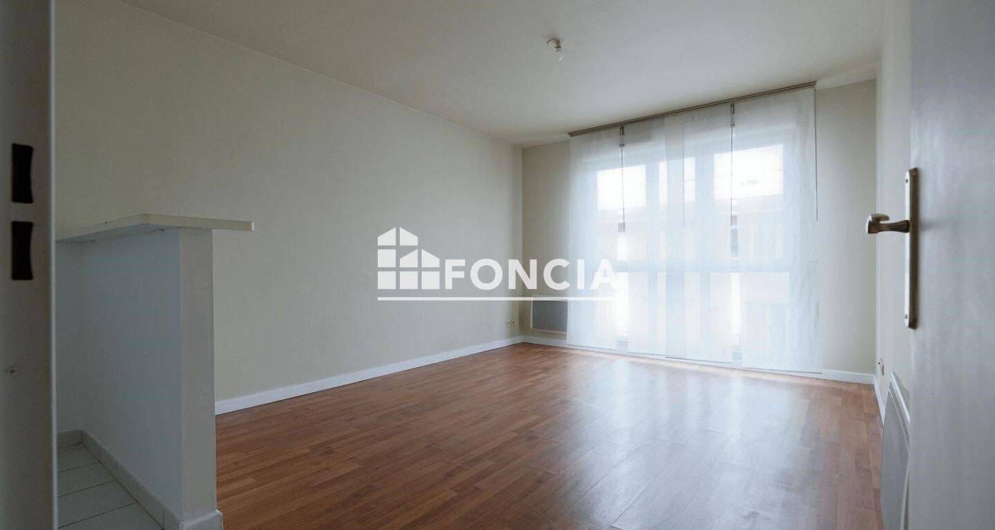 Maison à vendre, 38m², CORBEIL ESSONNES
