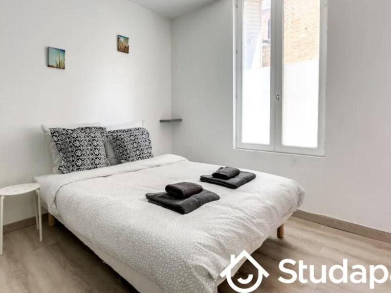 Maison à louer, 24m², PARIS 14E