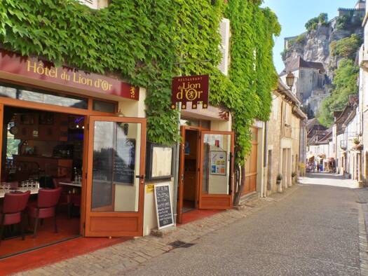 Boutique à vendre Fonds de commerce 2 730 000 € 9 000 m² de surface de vente Rocamadour 46500