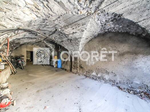 Maison à vendre 165 000 € 4 pièces 3 chambres 109 m² Chateauroux les Alpes 05380