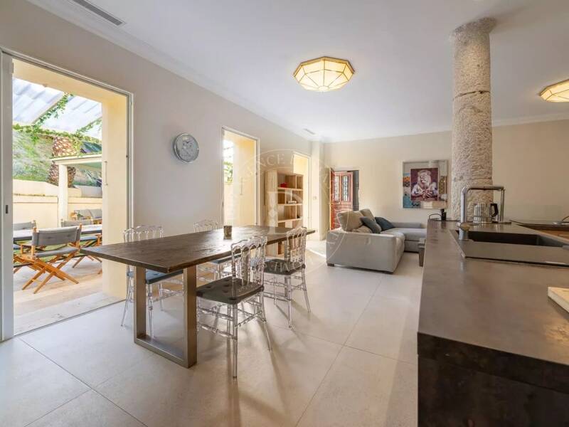 Maison à vendre, 182m², BEAULIEU SUR MER