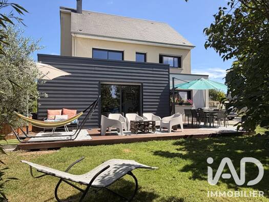 Maison à vendre 463 000 € 6 pièces 4 chambres 139 m² 884 m² de terrain Saint-Loup-Hors 14400
