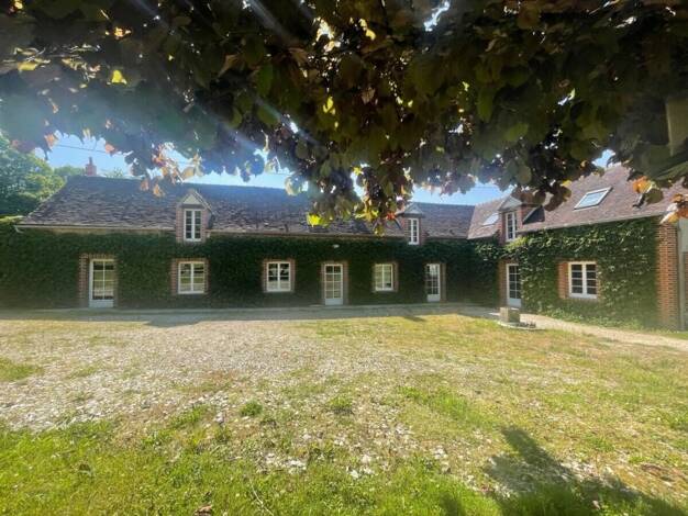 Maison à vendre 189 000 € 9 pièces 3 chambres 150 m² 2 500 m² de terrain Tourouvre Au Perche 61190