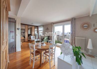 Appartement à vendre 135 000 € 3 pièces 2 chambres 72,1 m² 3ème étage Palente - Orchamps - La Combe Saragosse Besancon 25000